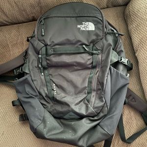 The north face surge backpack 30L black